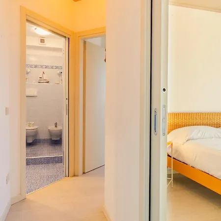 Sunrise Terrace - Italian Homing Apartmán Sirmione
